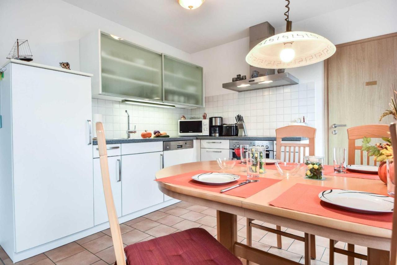 Ferienwohnung Elunia ゼーバート・ヘリングスドルフ エクステリア 写真